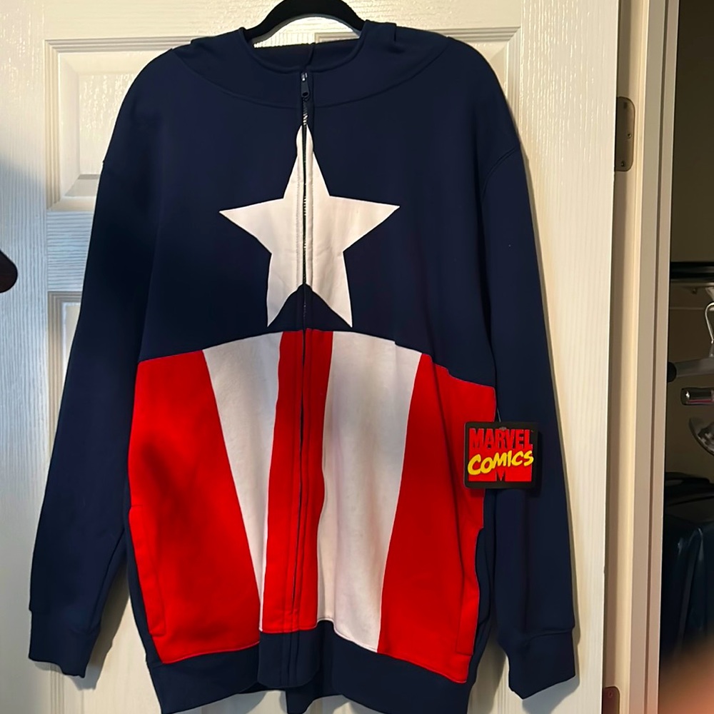 Men’s Hoodie 2XL Zipper Front Marvel Comics Captain America NWT
